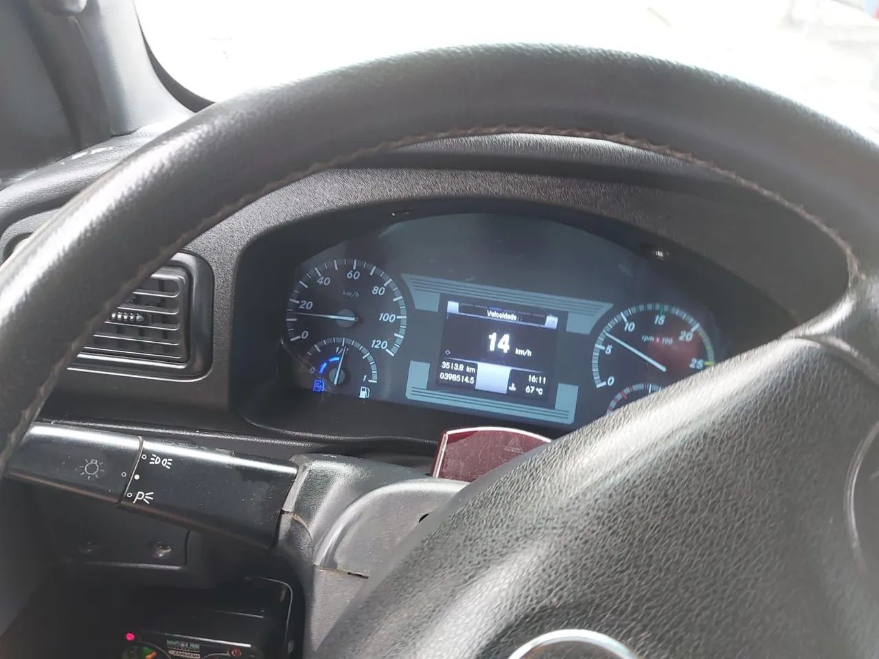 Mercedes-Benz Accelo 1016 - Foto 6