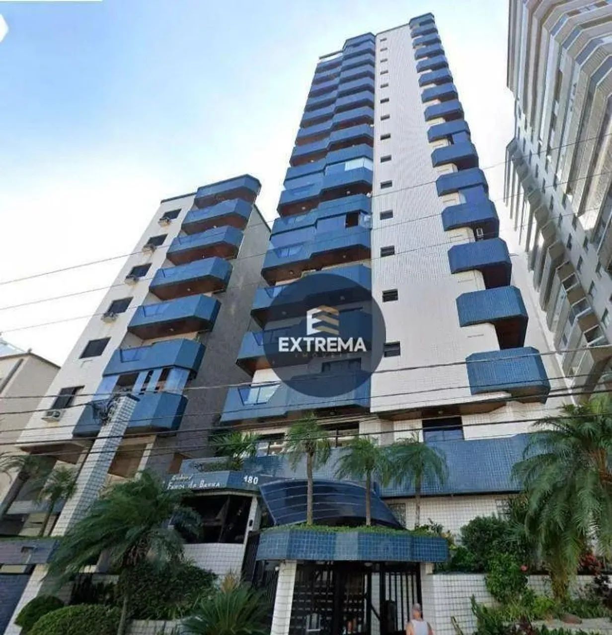 Apartamento de 3 dormitórios sendo 1 suíte a venda em Praia Grande, vista mar