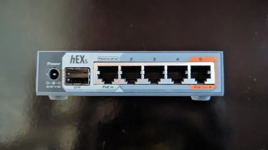 Roteador Mikrotik Routerboard Hex S RB760iGS + Fonte - Foto 3