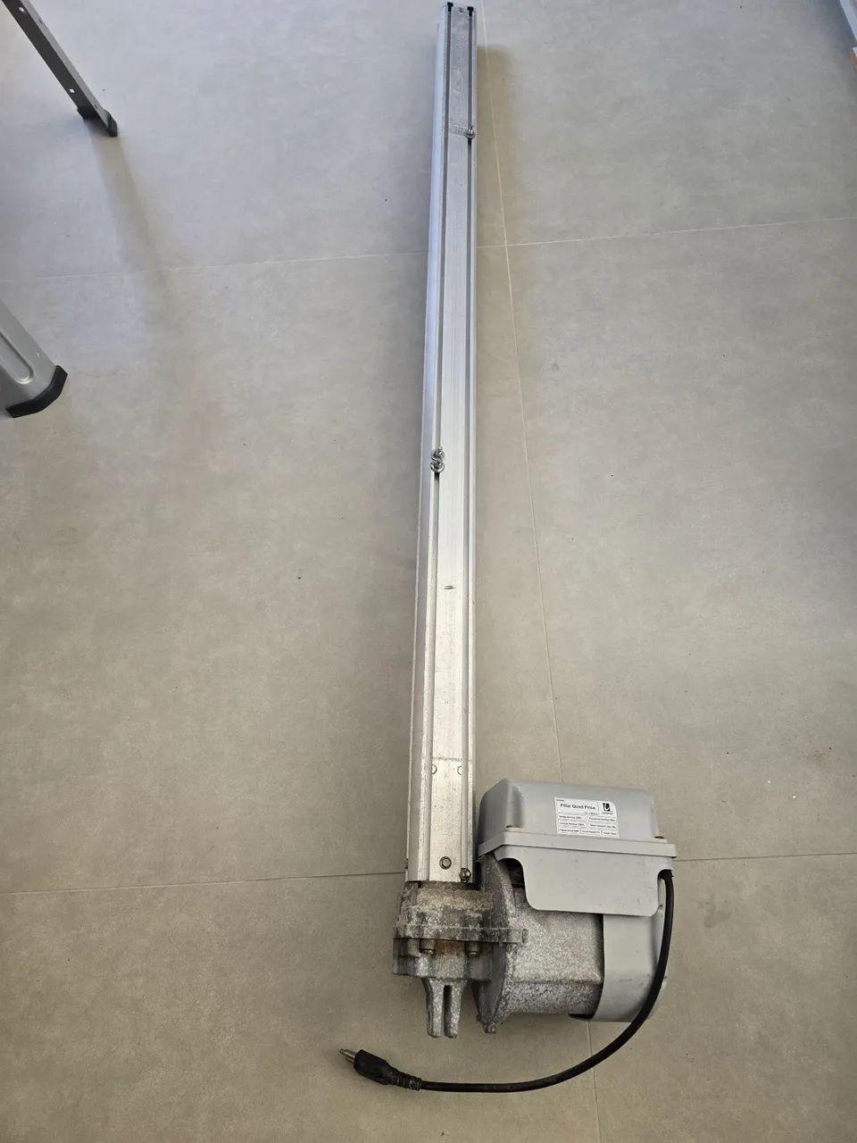 Motor Portão Basculante 350kg 1/2hp 1,50m  - Foto 2