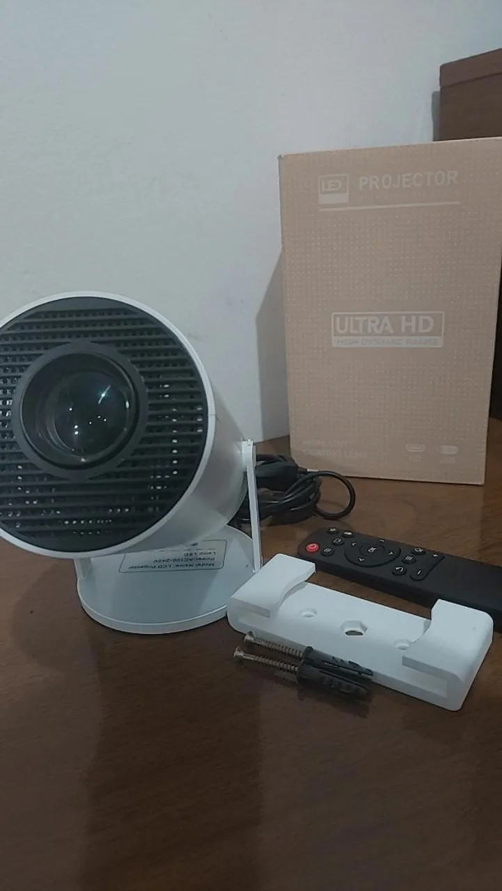 Projetor LED Ultra HD - Novo!