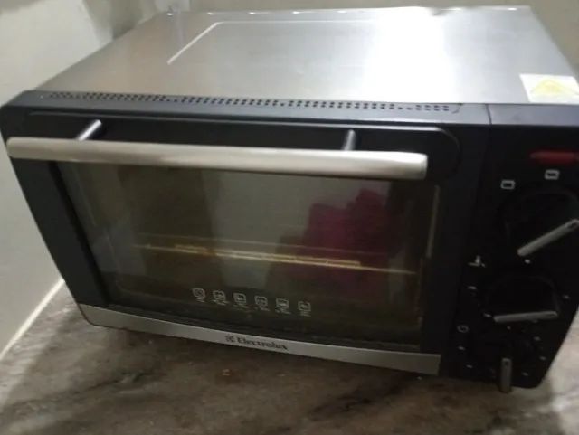 Forninho Electrolux 20 litros R$250
