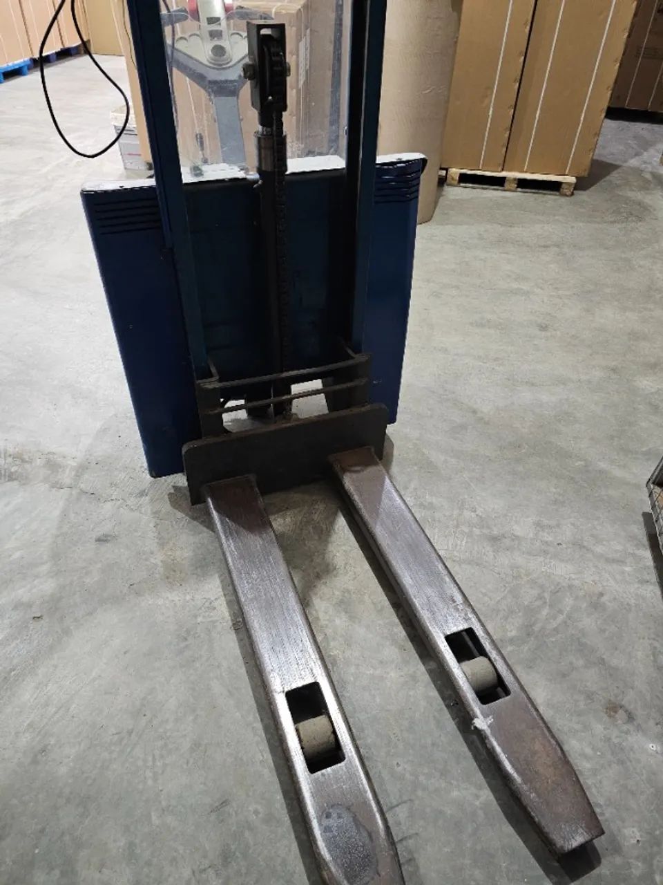 Paleteira Paletrans Elétrica 1200Kg - Foto 5