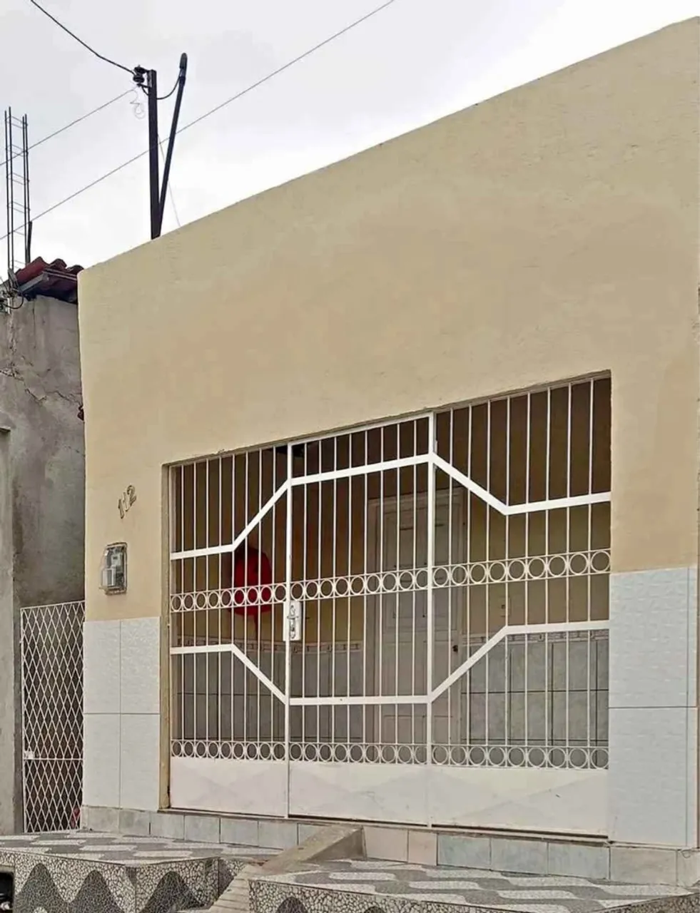 R - CASA NO PRADO