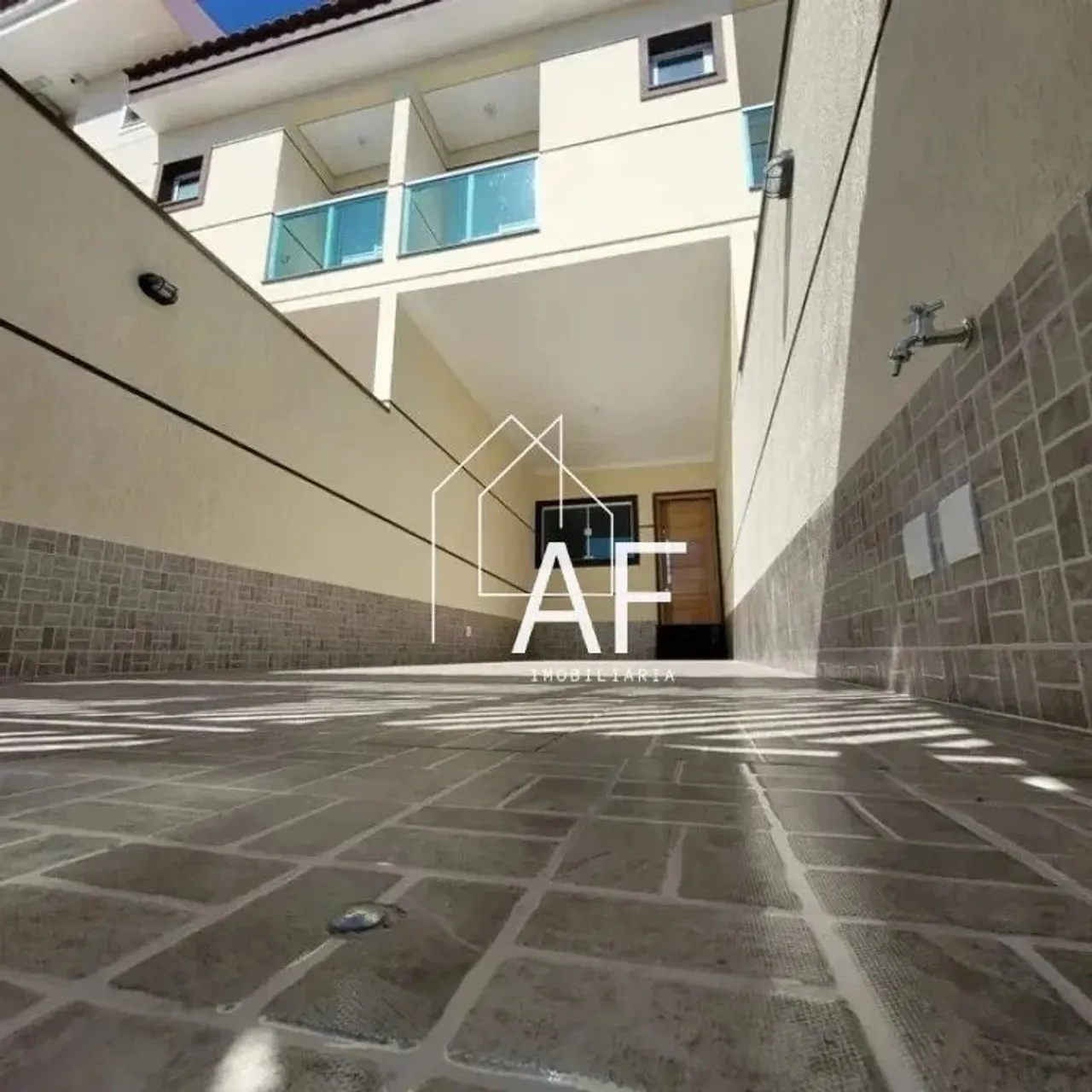 Sobrados NOVOS para Venda na Vila Maria Alta, com 3 suítes, 3 vagas, 120 m²