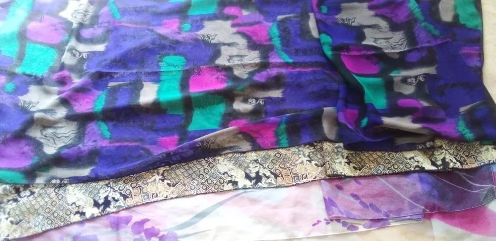 Echarpes diversas.  - Foto 2