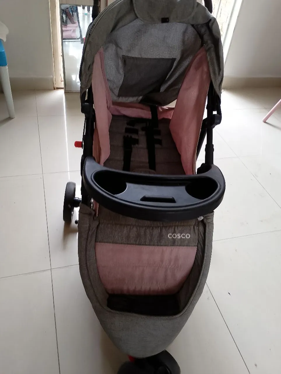 Carrinho de bebê Cosco
