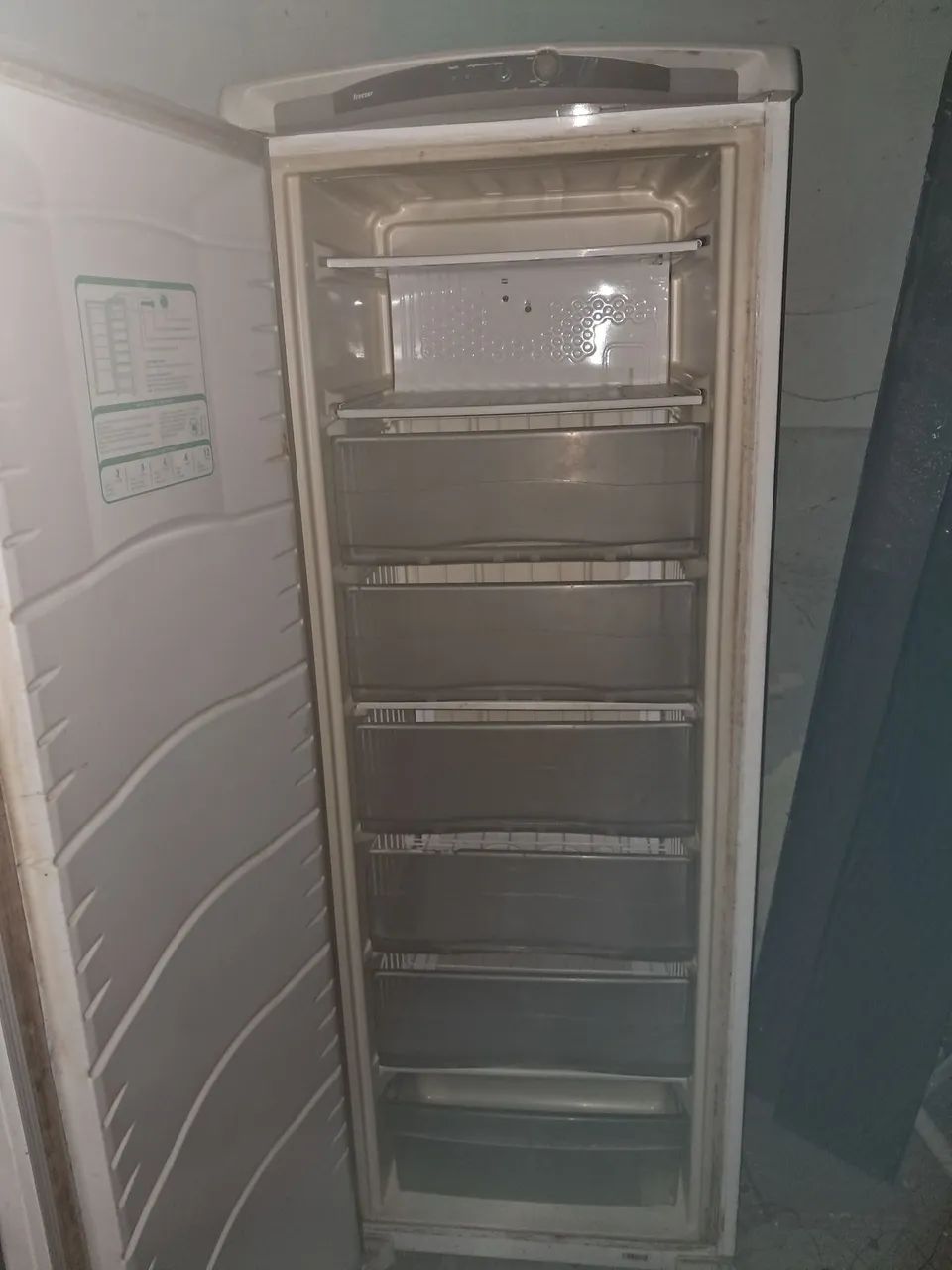 Freezer vertical consul 246L 220V - Foto 2
