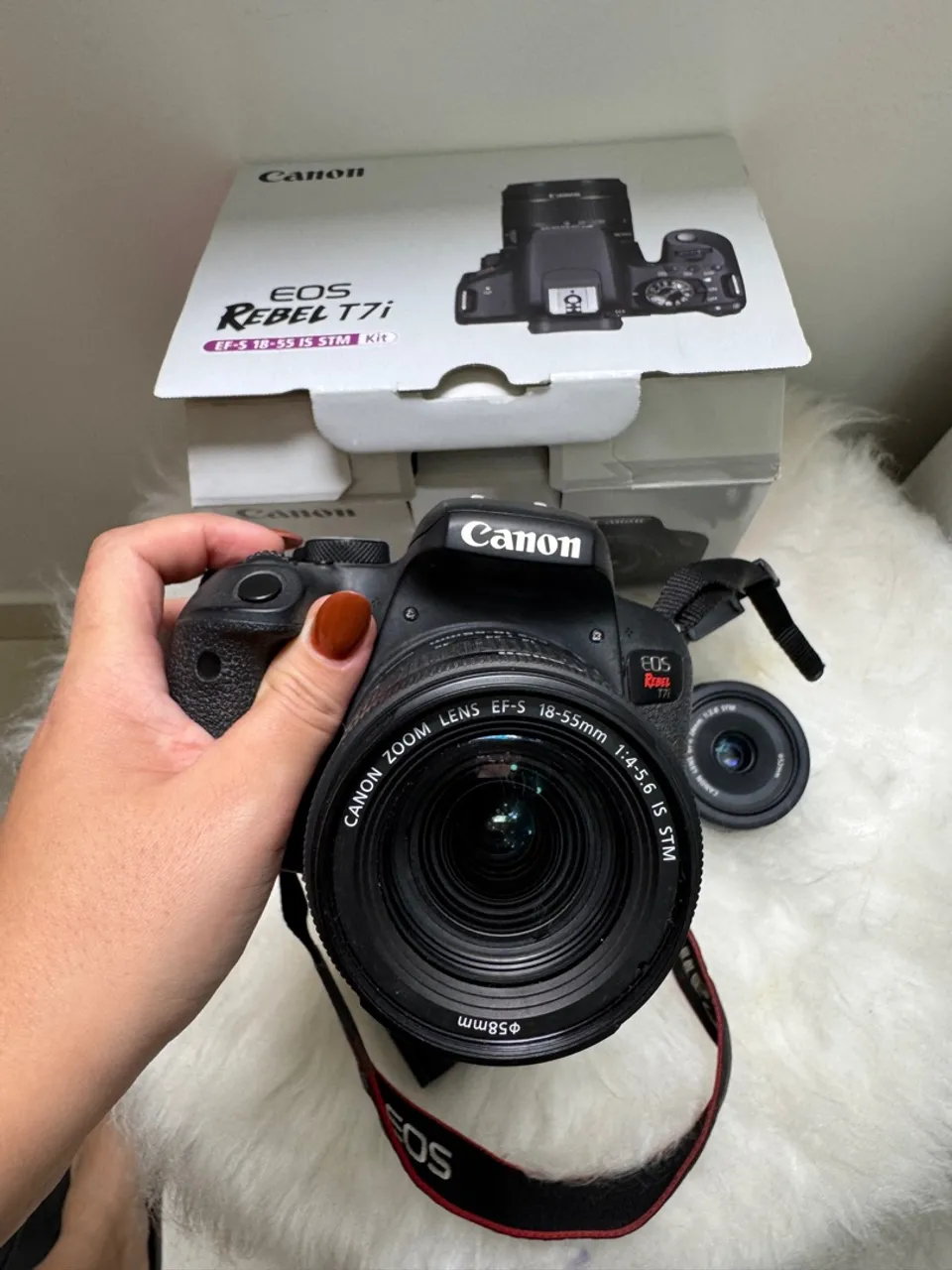 CANON T7I Wifi e Bluetooth + 3 lentes
