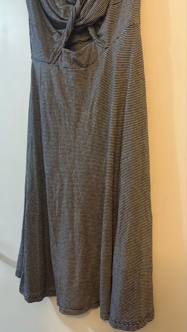 Vestido tamanho P, veste M. - Foto 3