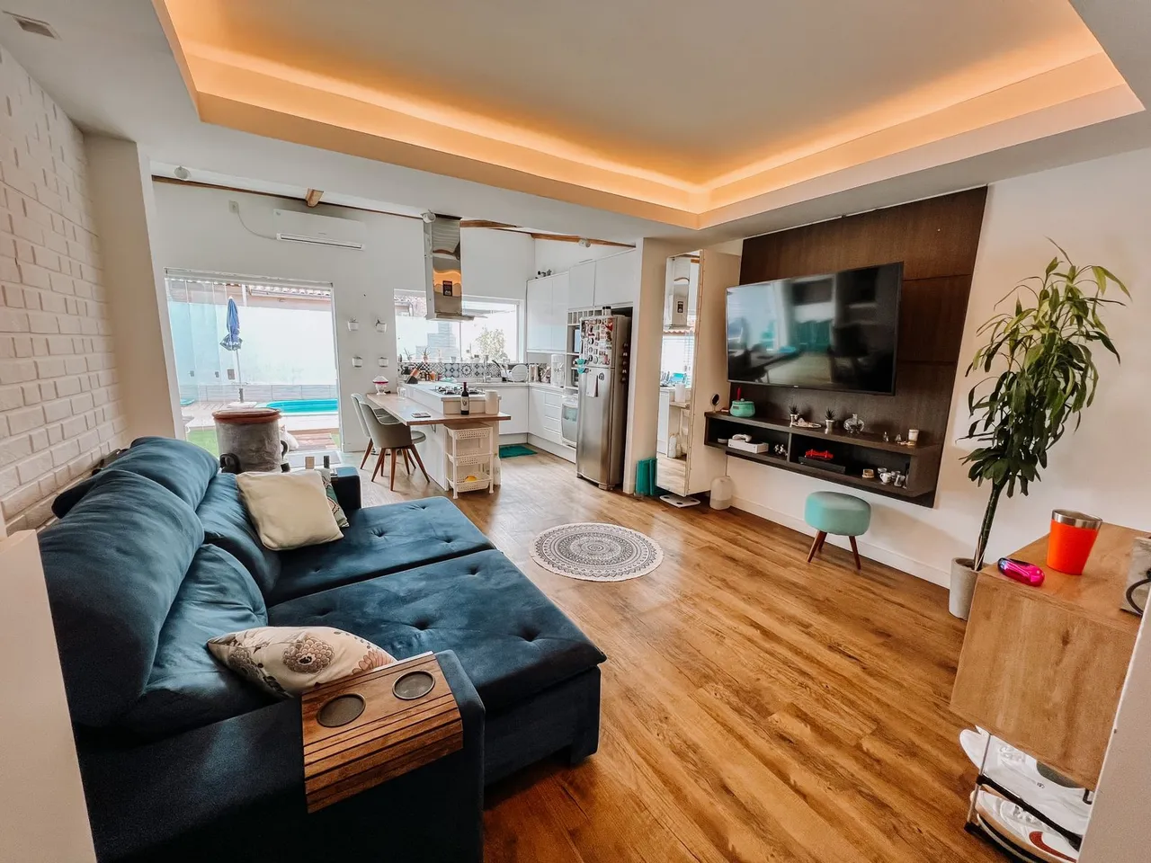Casa com piscina no Condomínio Terra Nova
