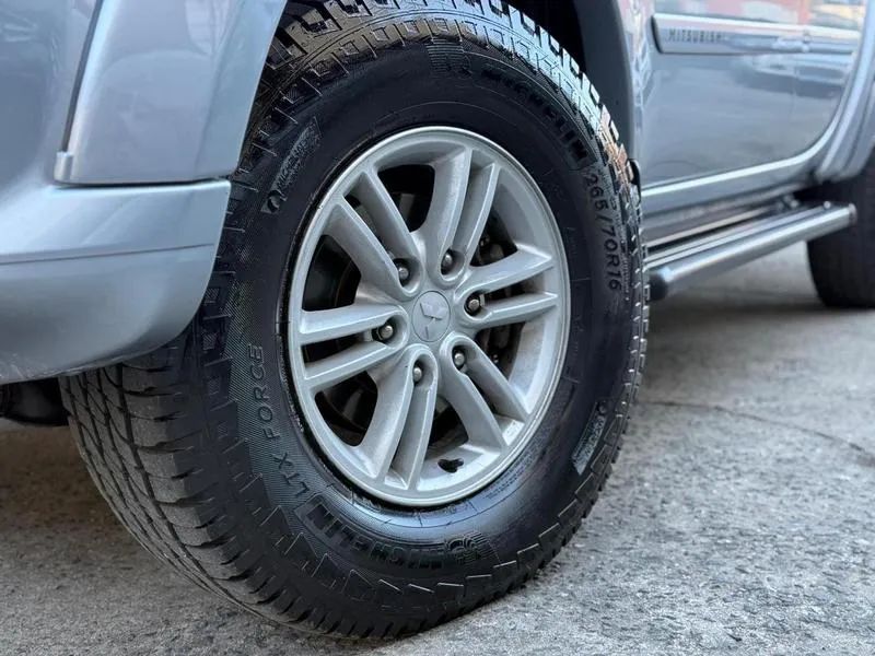 MITSUBISHI L-200 TRITON 4X4 HPE 3.2 CD AUTOMATICO 2016 - Foto 3