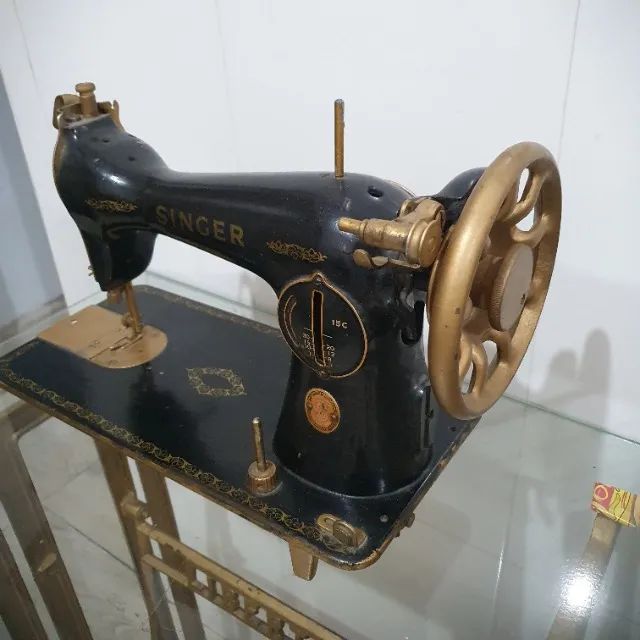 Máquina costura Singer reliquia - Foto 2