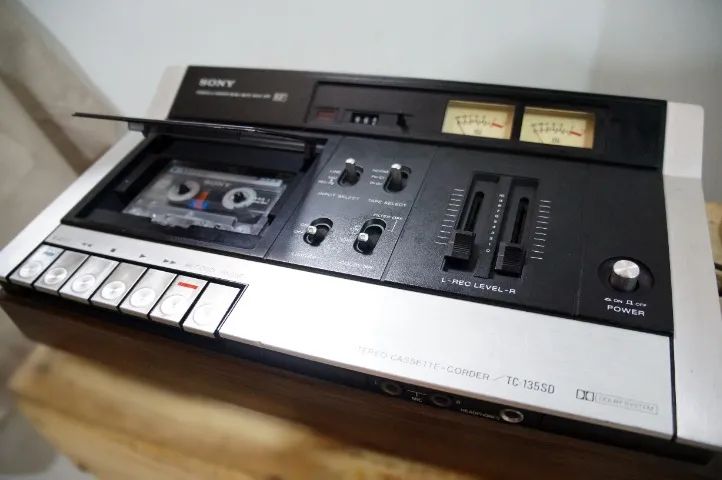 Tape Deck sony stereo cassete recorder TC-135sd
