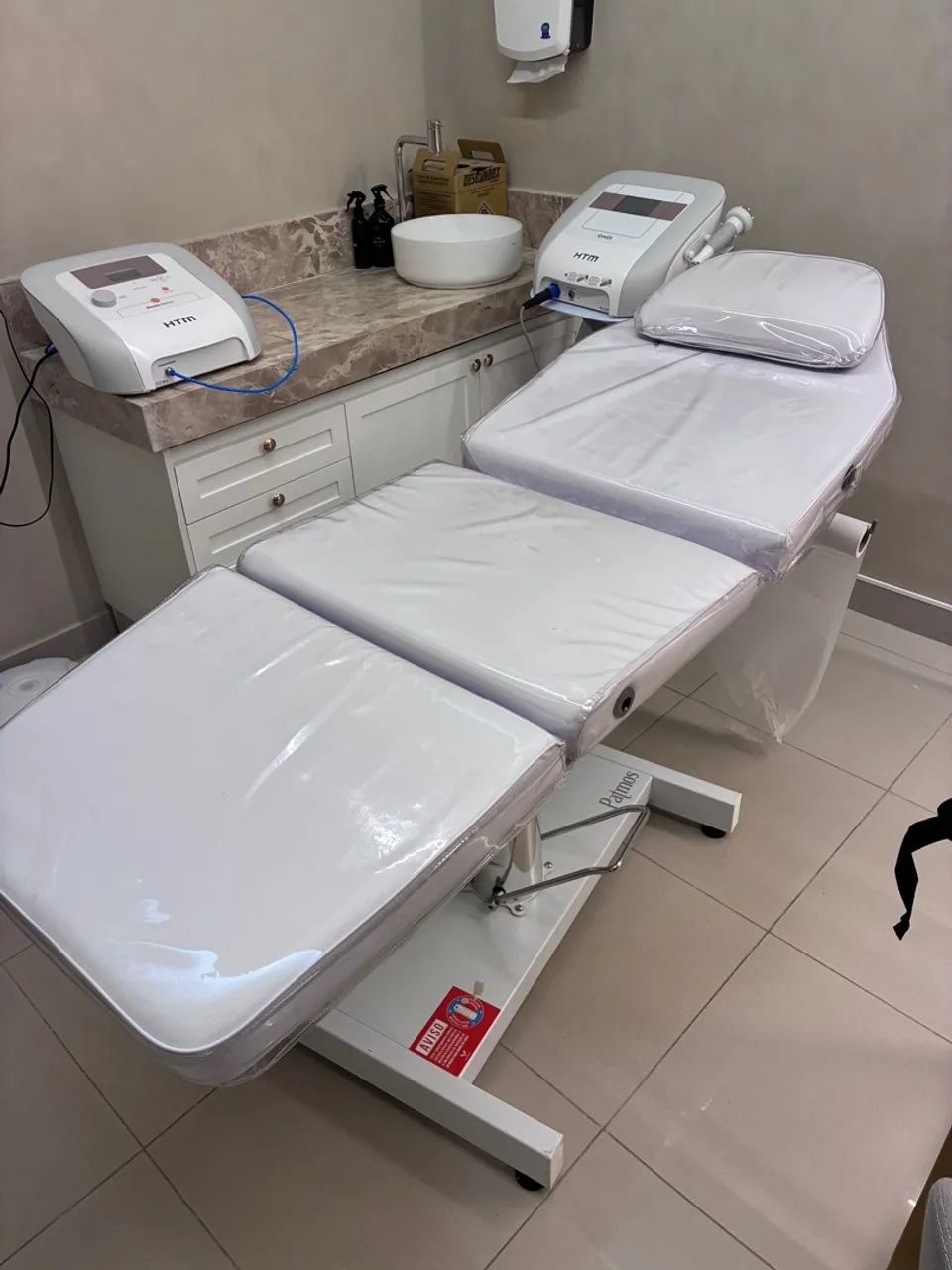 Poltrona maca de massagem profissional regulável