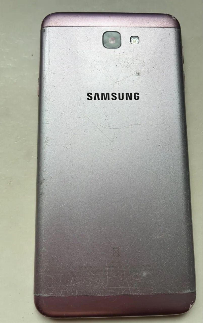 Celular Samsung com defeito  - Foto 2