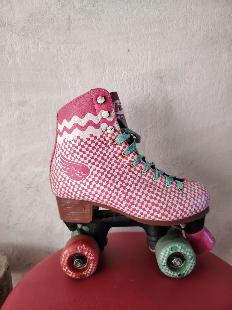 Patins squad semi novo