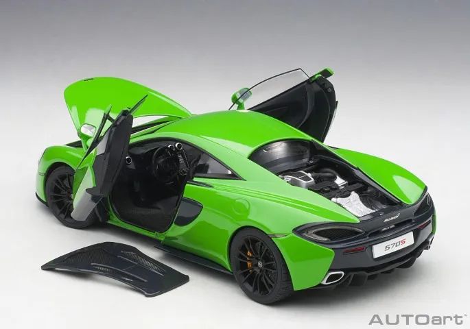 Autoart 2017 MacLaren 570S  - Foto 4