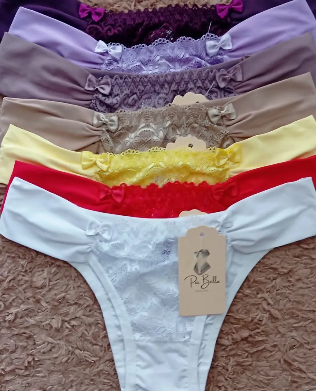 Peças em lingerie para revenda .