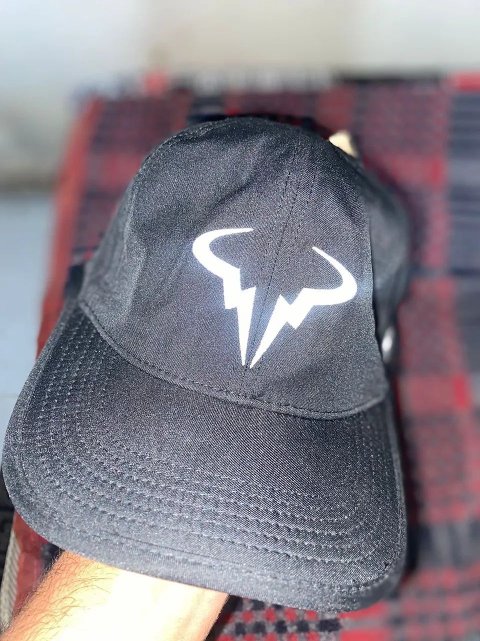 Vim anunciar esses 2 boné original da Nike,o motivo da venda é o tamanho,eles vieram G/GG - Foto 2