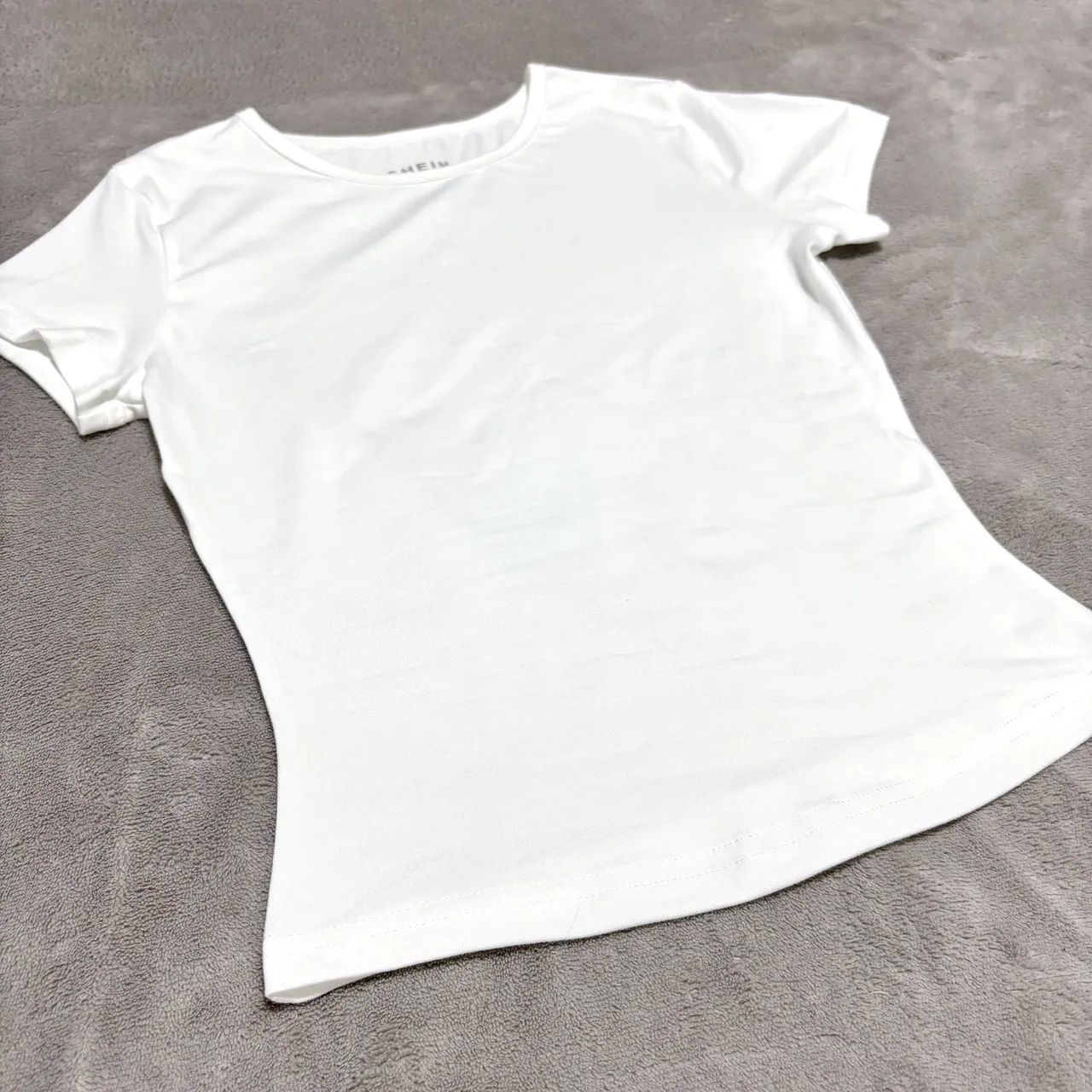 Camiseta Branca (Nova) - Foto 3