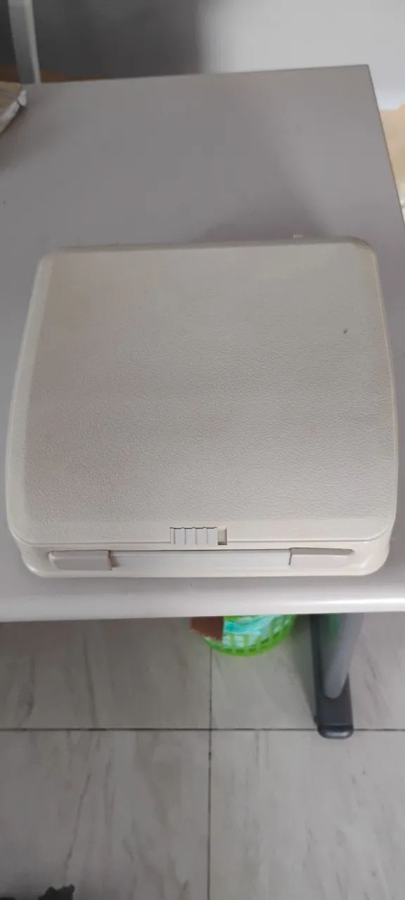 Máquina de escrever 64662179916291121