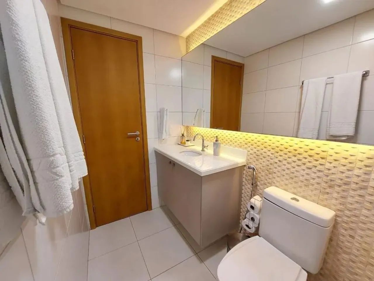 Flat Pé na Areia em Muro Alto  Conforto e Lazer em Condomínio Resort Beira-Mar - Foto 4