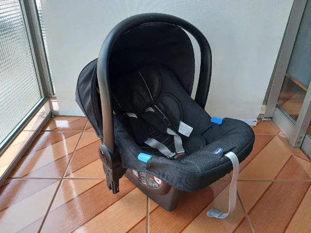 Bebê conforto (Chicco) / GR. 0+ / 0-13kg 