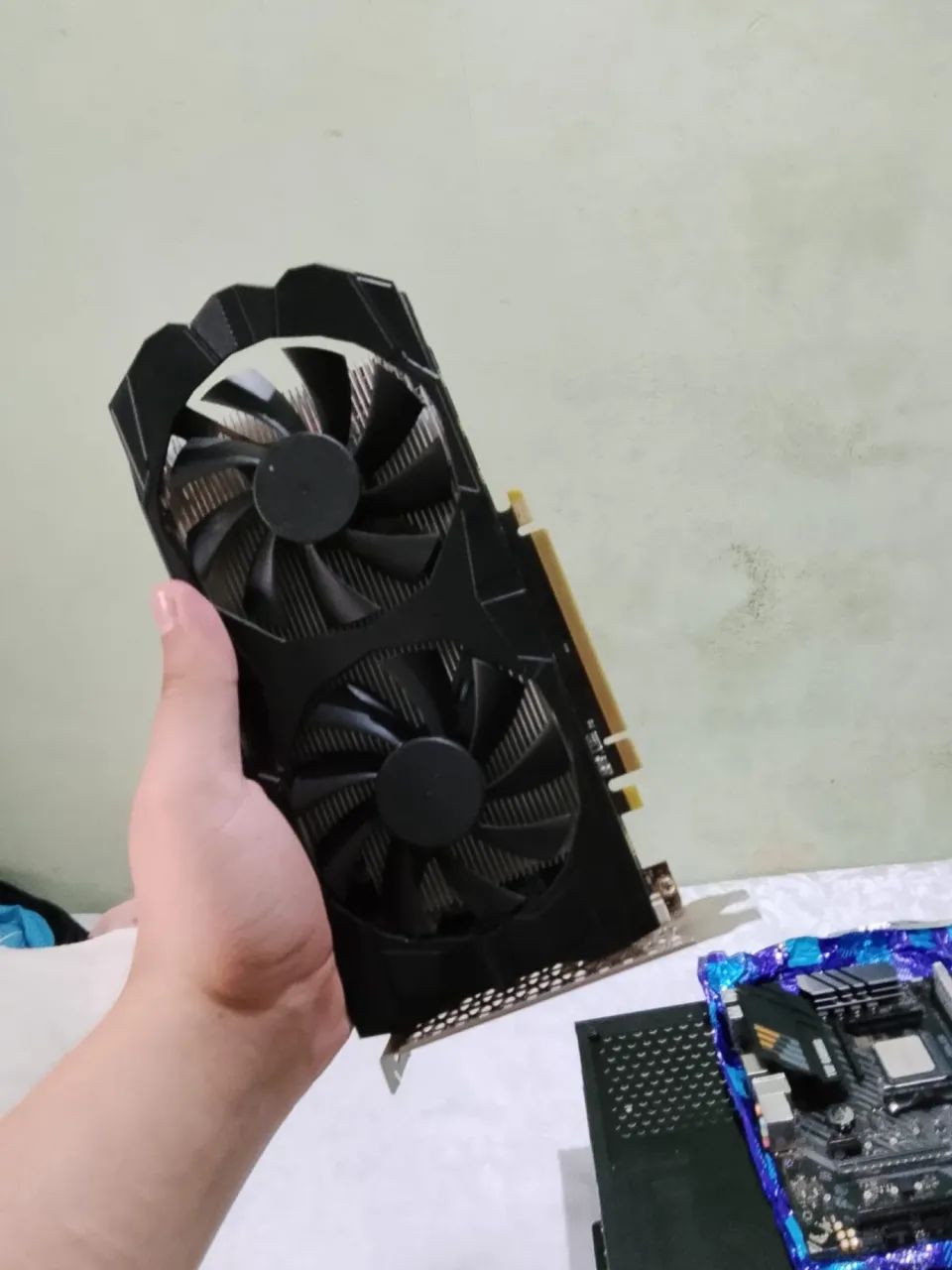Placa de vídeo RX 560xt 8gb - 256bits