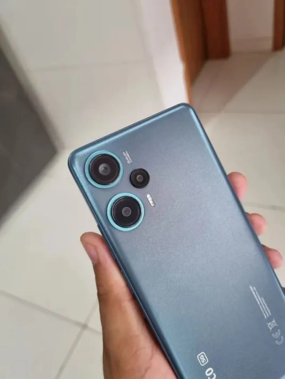 POCO F5 12GB RAM 256 ROM(avalio trocas)