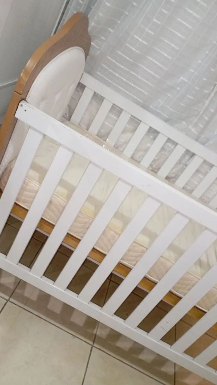 Vendo berço 64520808334723121