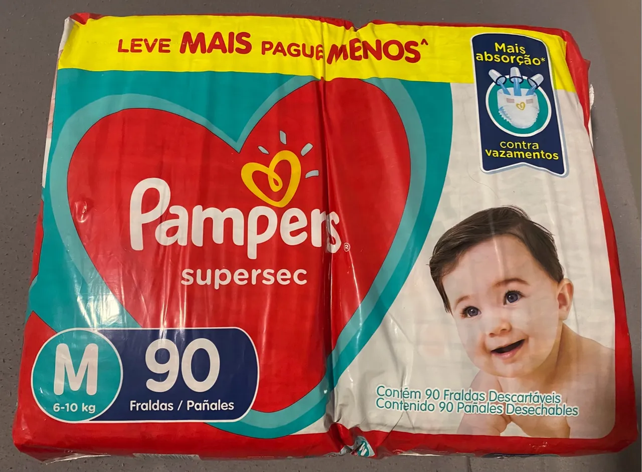 Fraldas Pampers Supersec M 90 unidades
