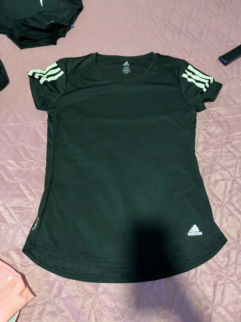 Camiseta Adidas feminina P