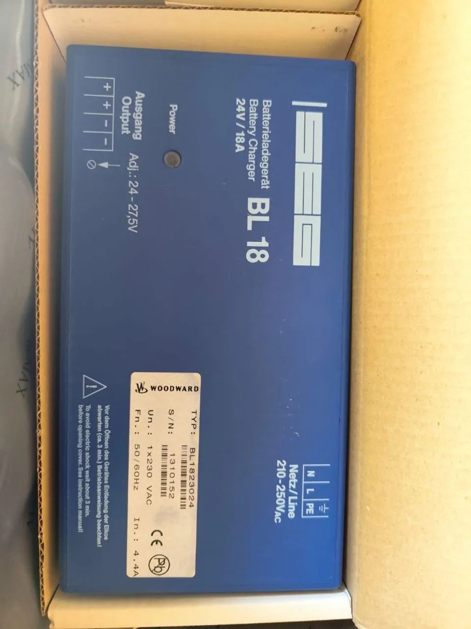 Carregador de Bateria ISBC BL18 24V/18A - Outros itens para agro e ...
