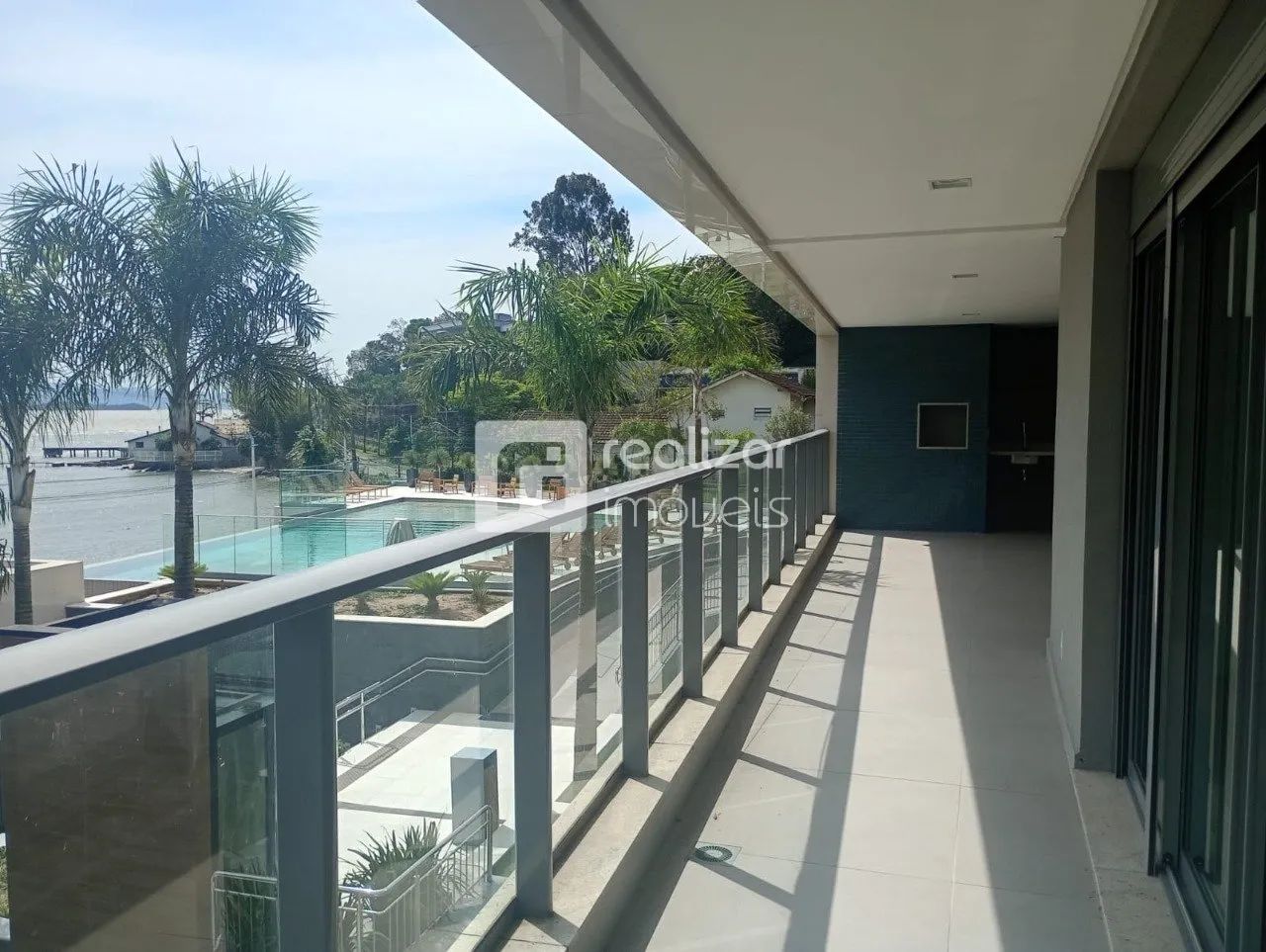 Apartamento 3 dormitórios bairro Cacupé em Florianópolis - Foto 4