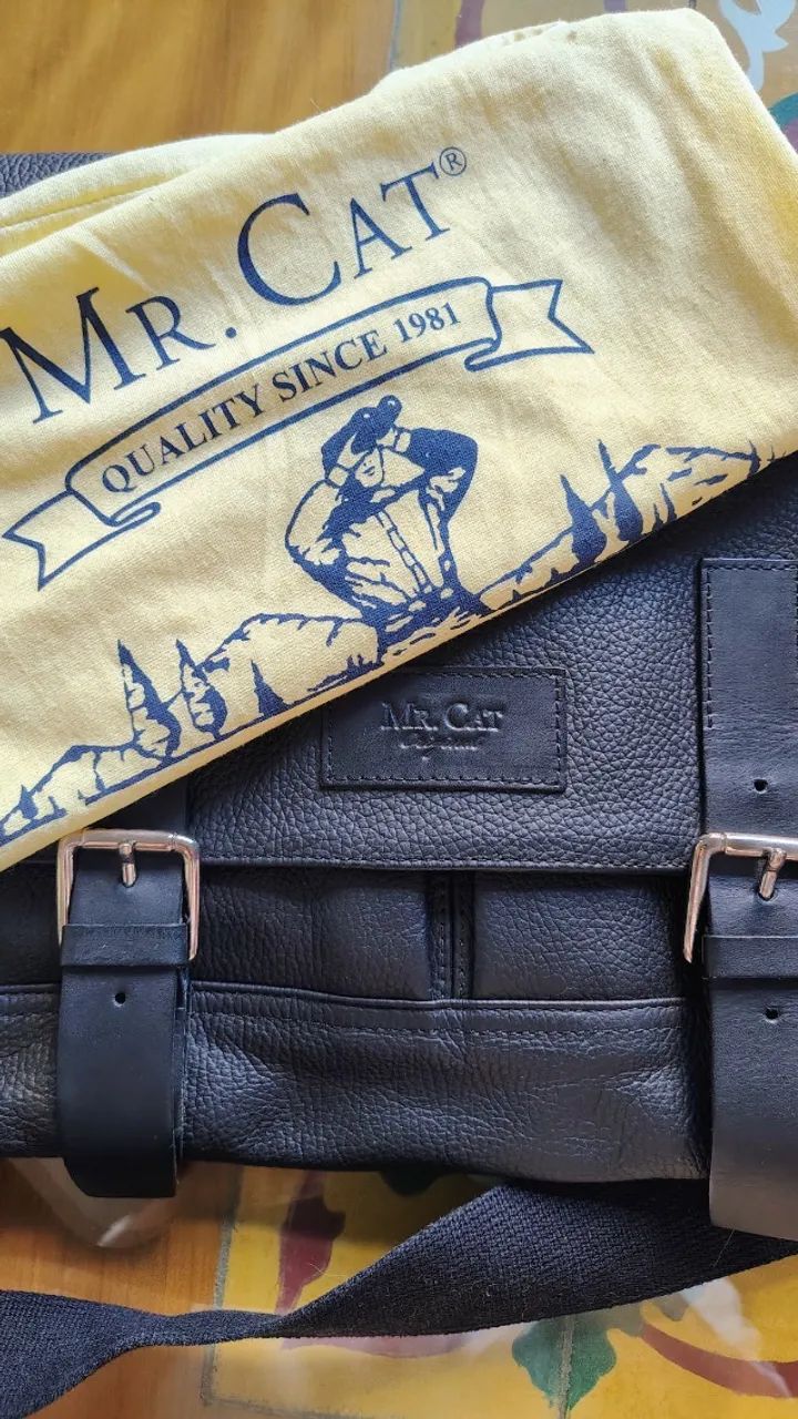 bolsa carteiro mr cat couro legítimo preta