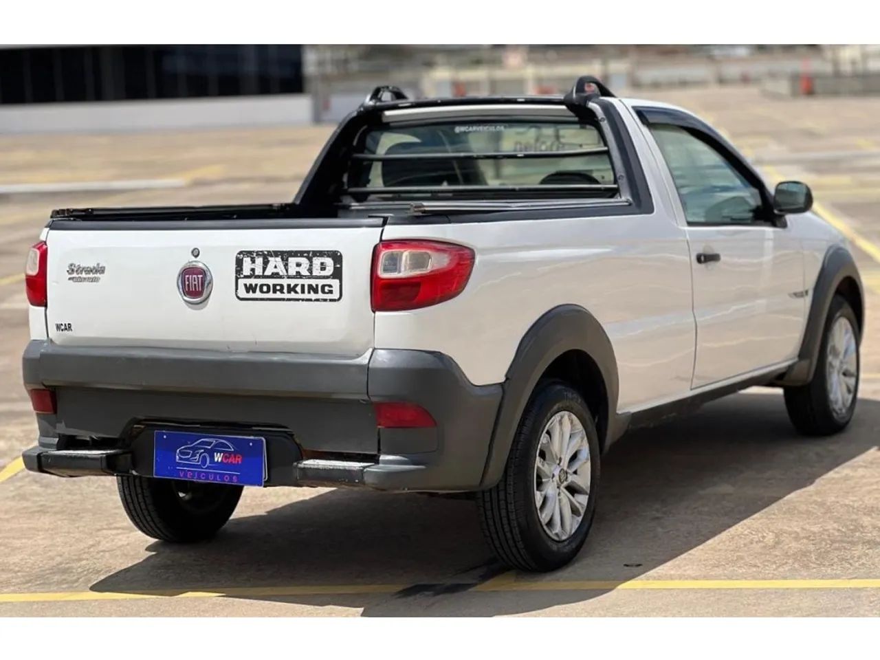 Fiat Strada Working Hard 1.4 Fire Flex 8V CS 2016 - Foto 4