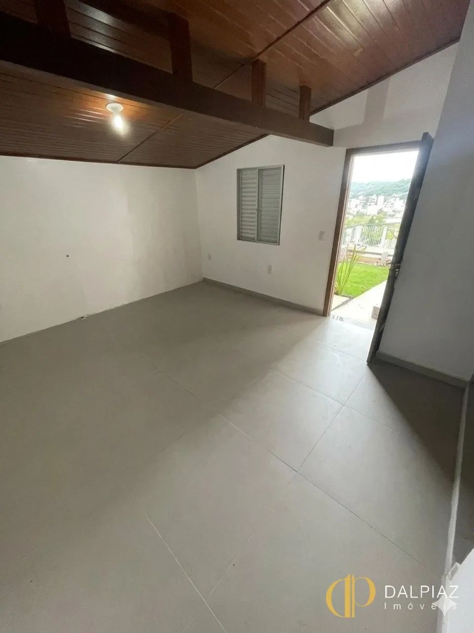 Excelente casa na Carvoeira - Foto 3