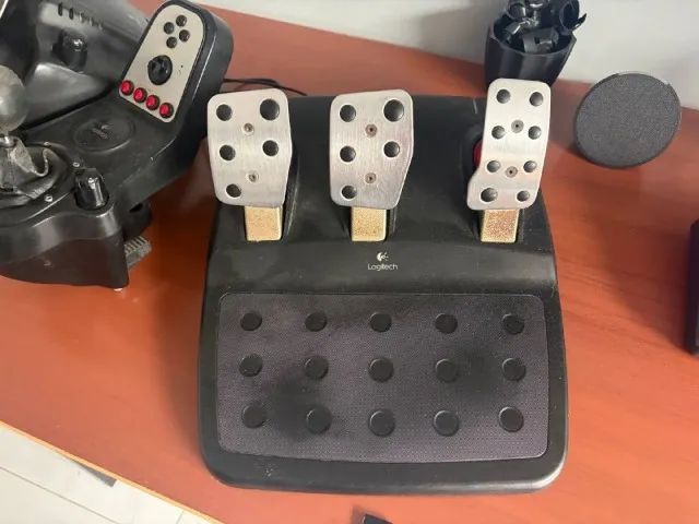 Volante G27 Logitech - Foto 4