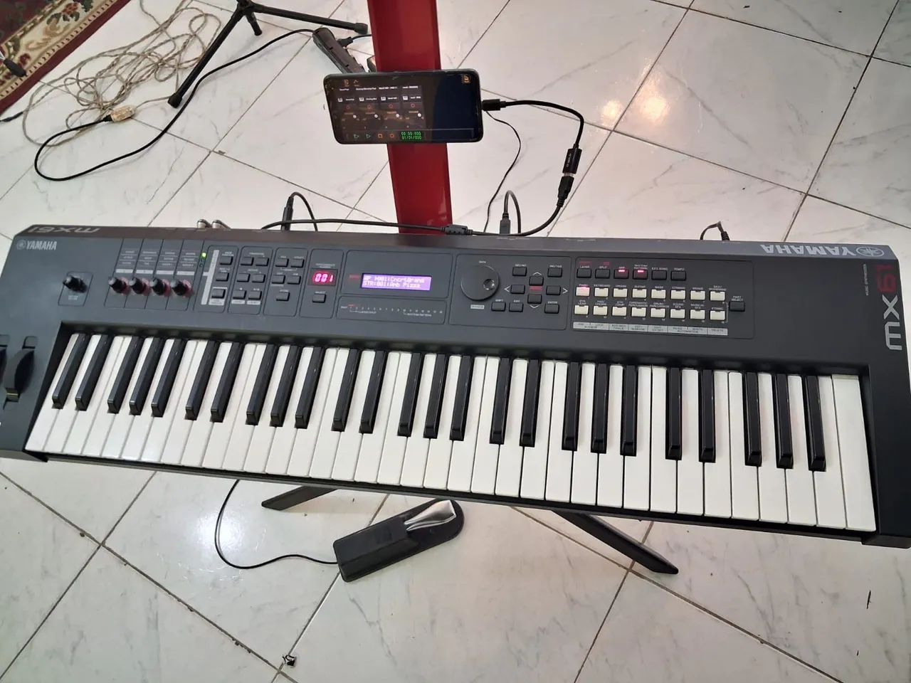 Teclado Yamaha MX61
