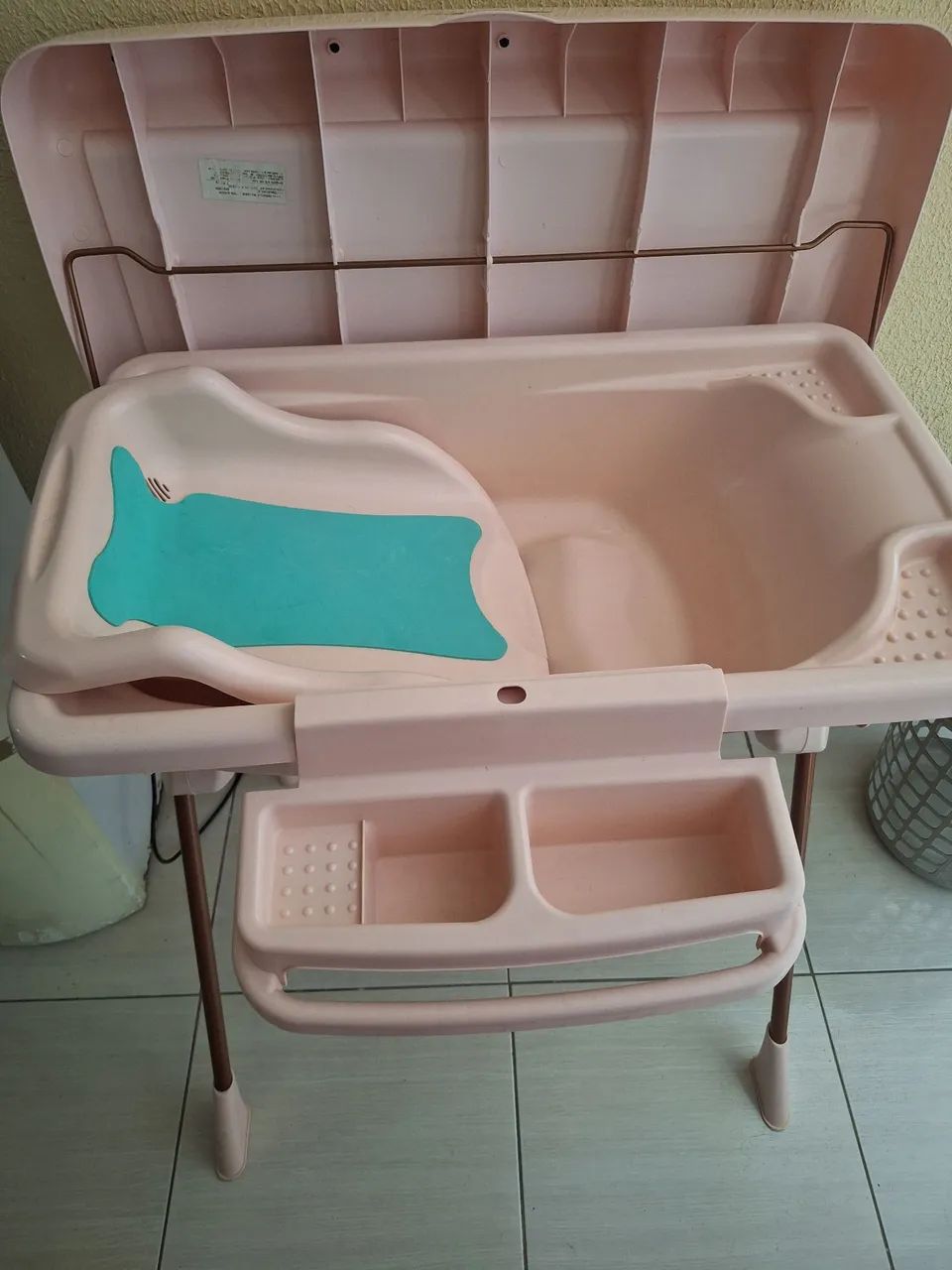 Banheira Burigotto com trocado 