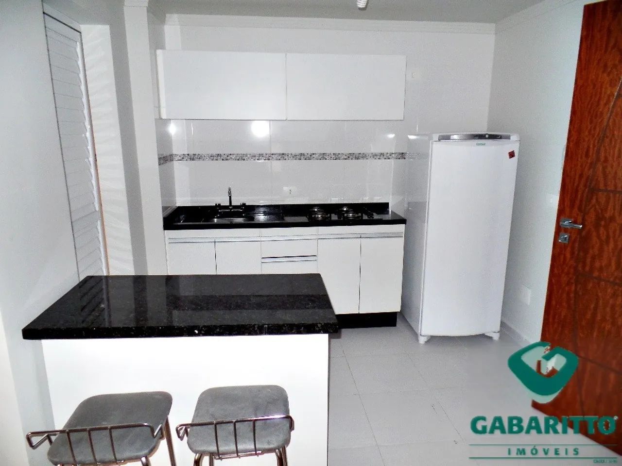 Excelente apartamento mobiliado no centro de Curitiba  Edifício Murano - Foto 4