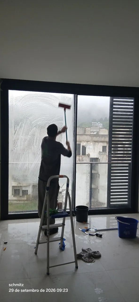 Procuro sócio para empresa de limpeza  - Foto 3