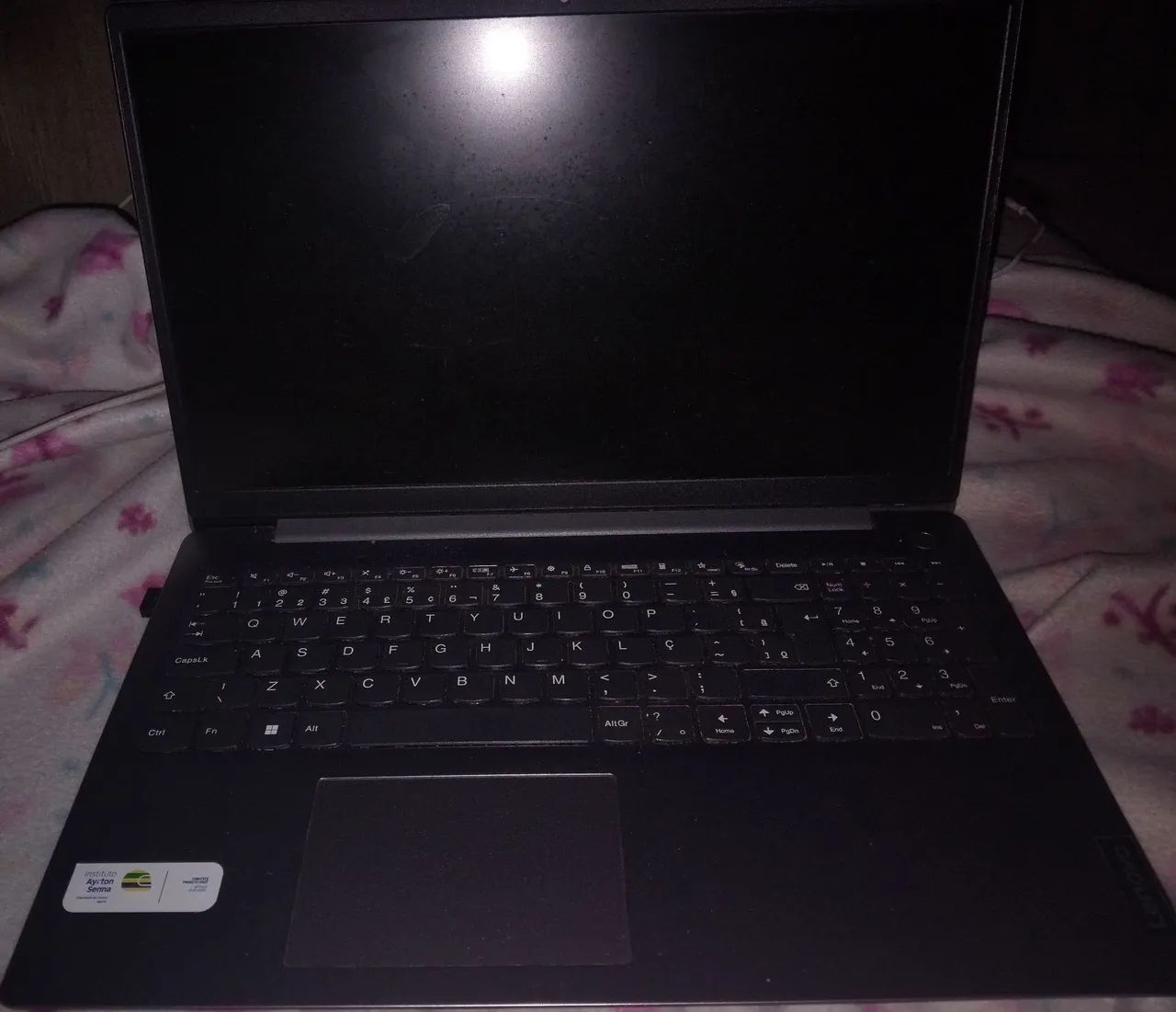 Notebook Lenovo IdeaPad 3i prata