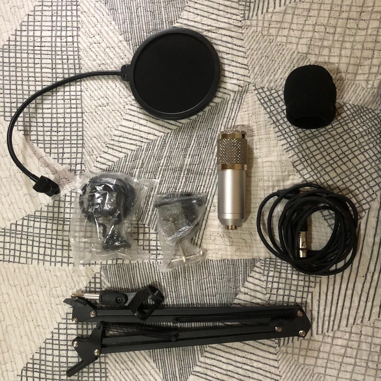 Kit Microfone Condensador Bm800  - Foto 2