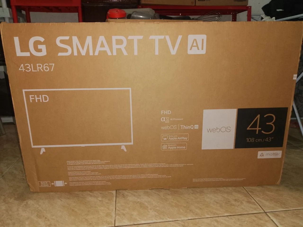 TV LG 43" SMART (43LR67) - NA CAIXA - Foto 3