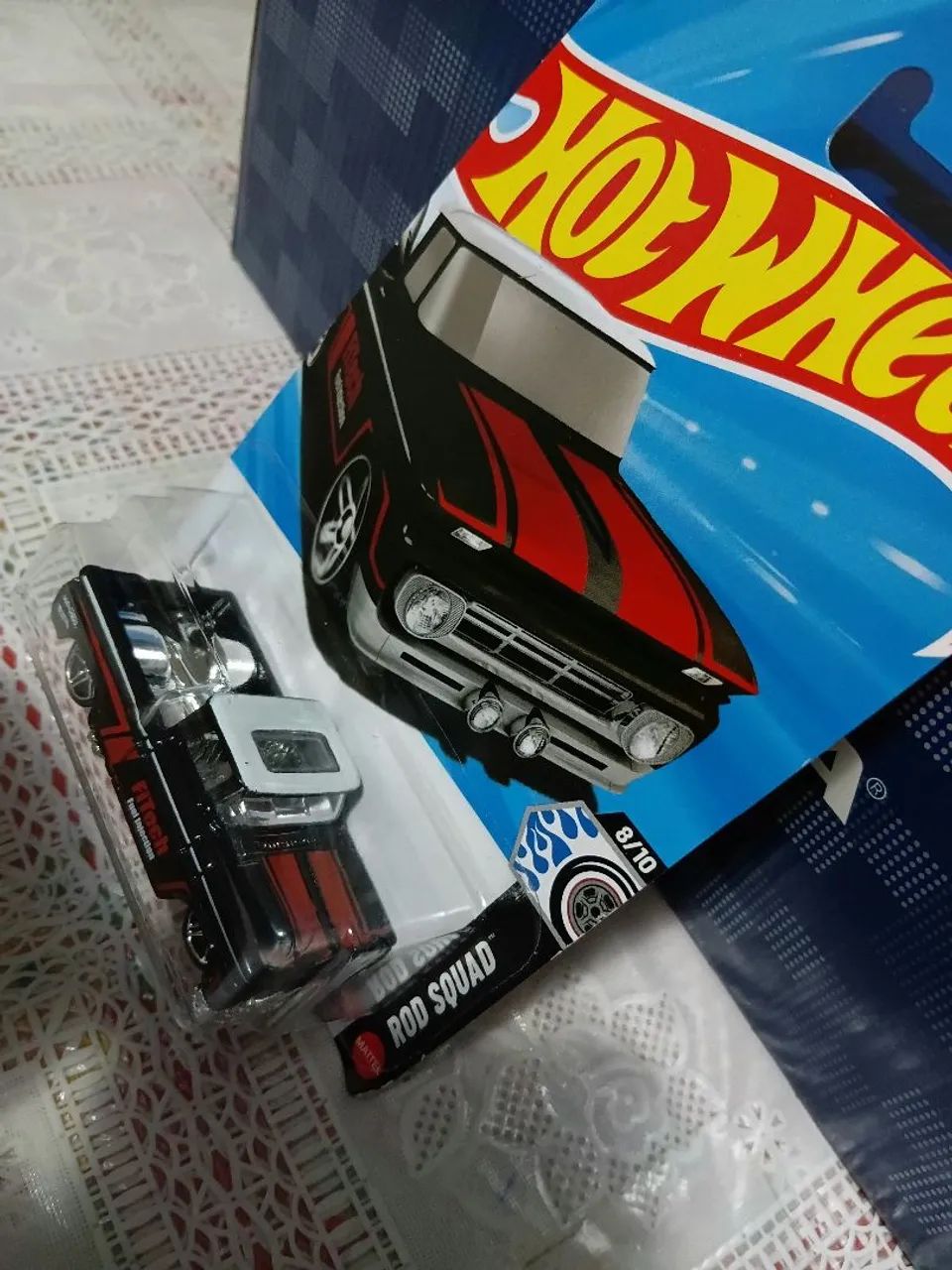 Hot Wheels Custom "62 Chevy Pickup Camionnette  - Foto 4