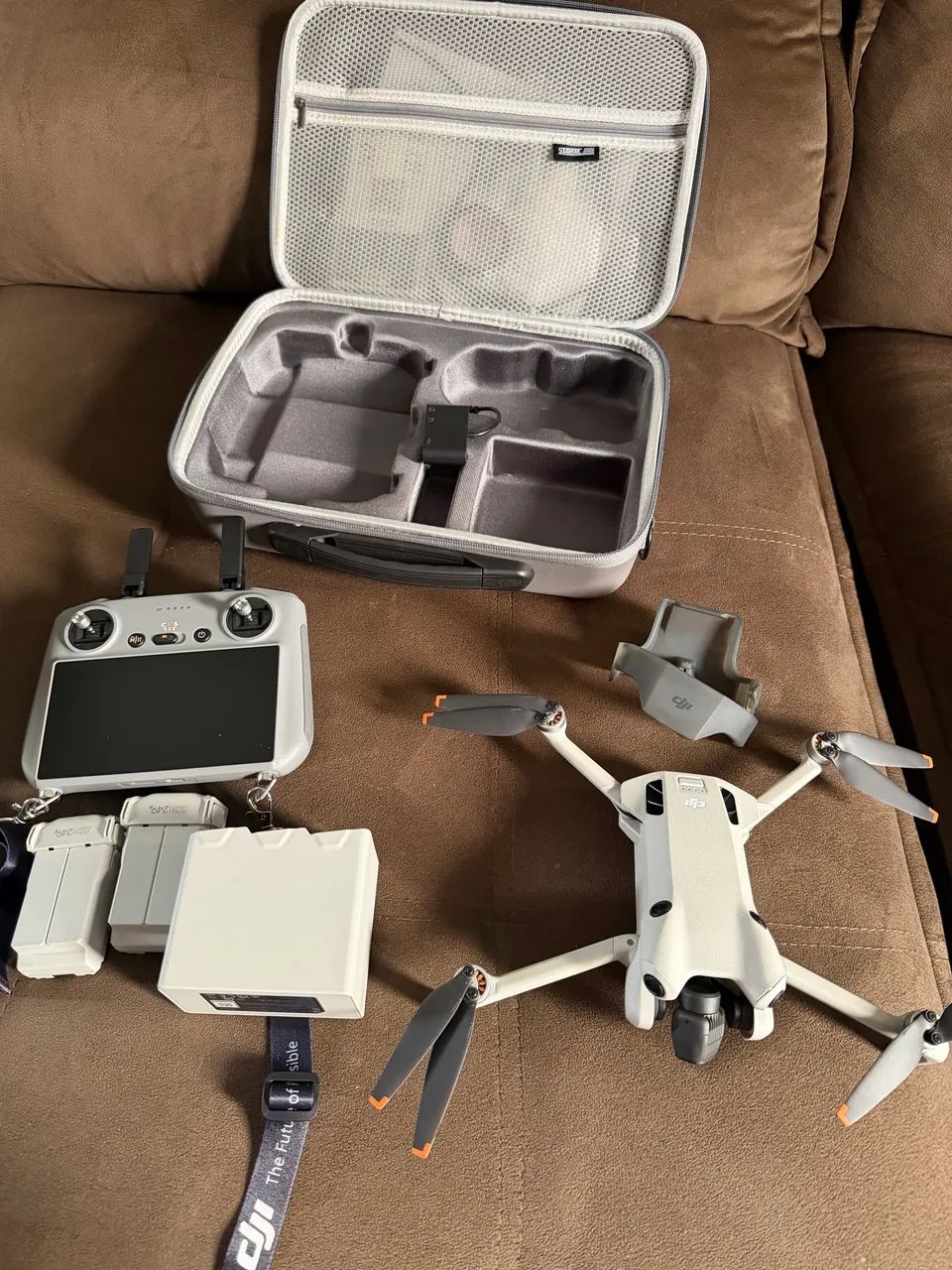  DJI Mini 4 Pro + DJI RC 2 Completo e muito bem conservado