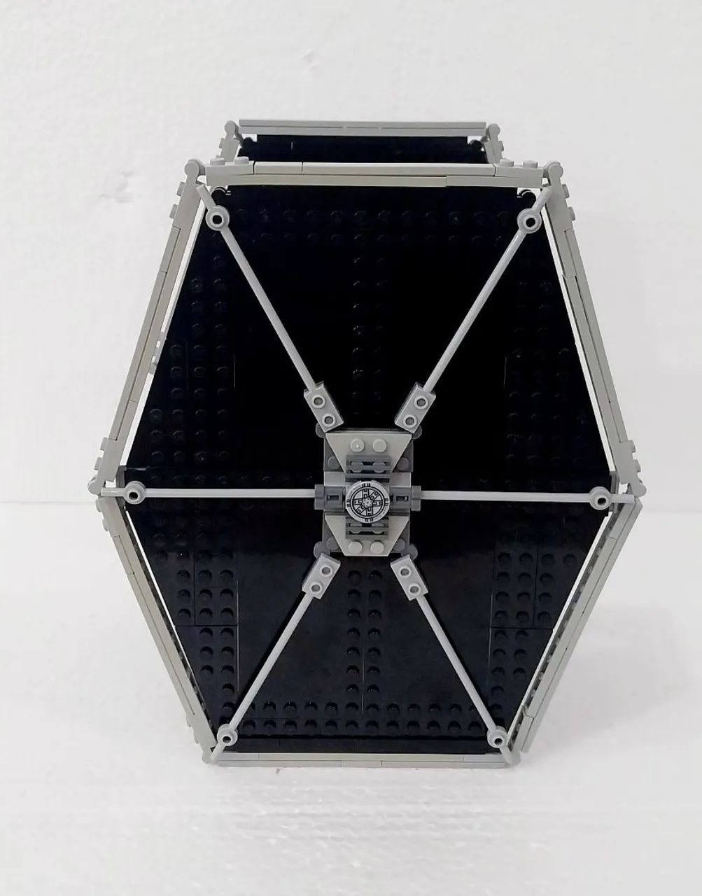 LEGO Star Wars TIE Fighter (9492) - Foto 4