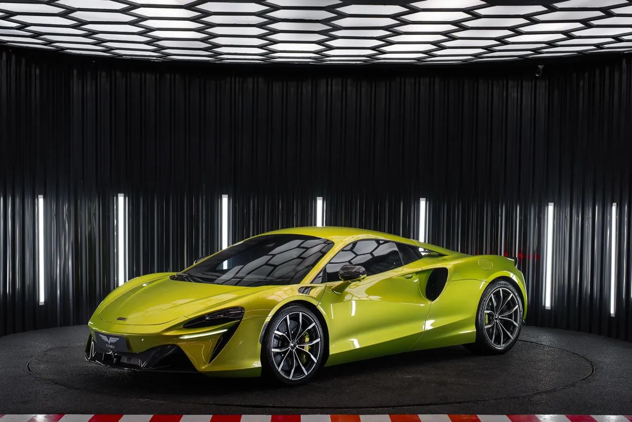 McLaren Artura